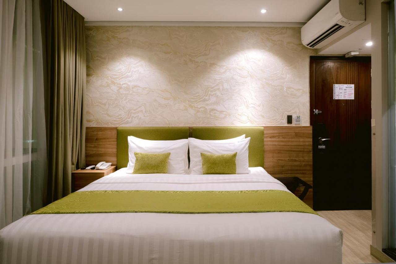 Goldberry Suites And Hotel Cebu Stadt Exterior foto